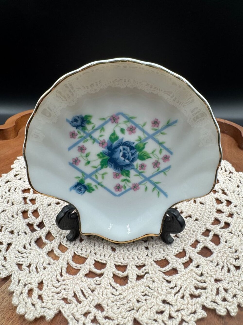 Vintage Japan Porcelain Shell Trinket Dish Blue Roses